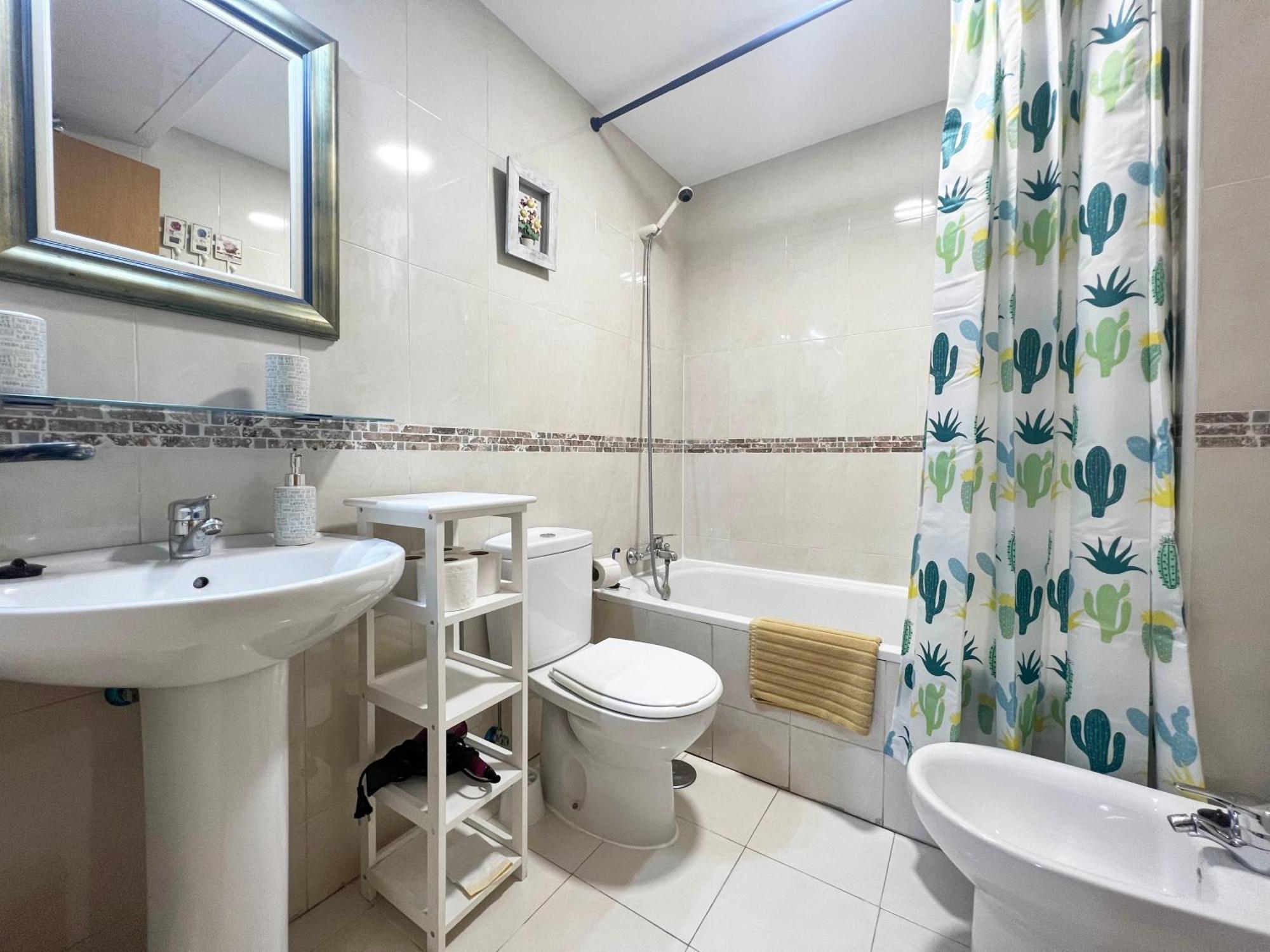 شقة Barcelo 30, Terrace, Center, Garage On Request, Quite Neighborhood, Ba مالقة المظهر الخارجي الصورة